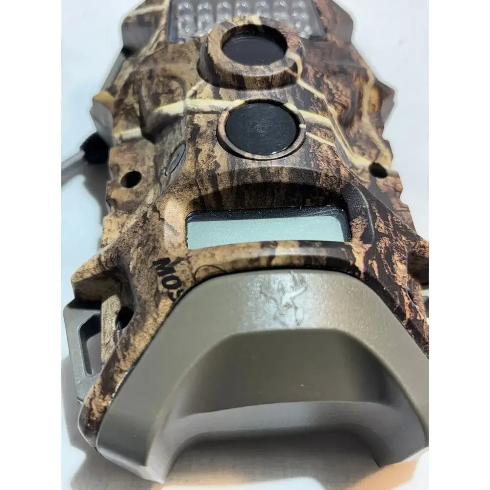WildGame Innovations Trail Camera - Mossy Oak Country DNA